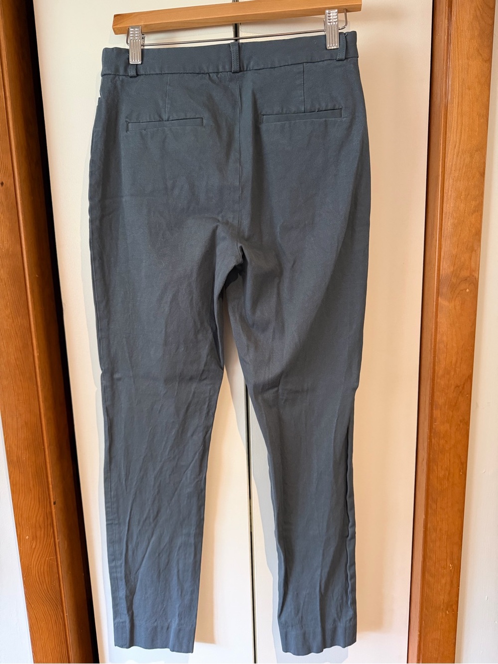 Banana Republic High-Rise Sloan Skinny Pants Slate Gray - Size 6 Tall - Picture 2 of 4